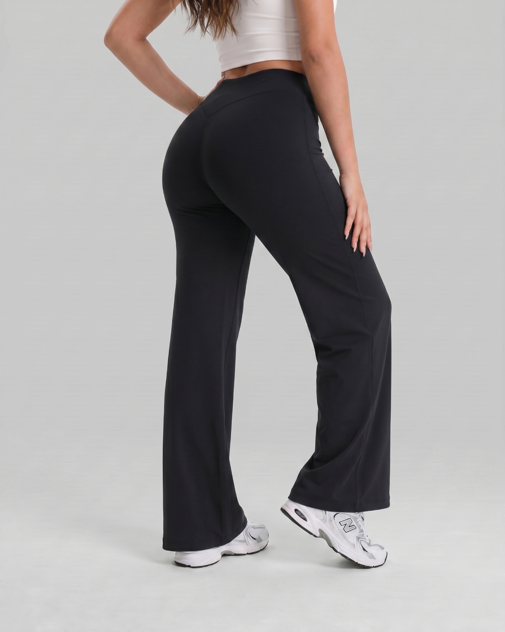 Oynx Flare Leggings
